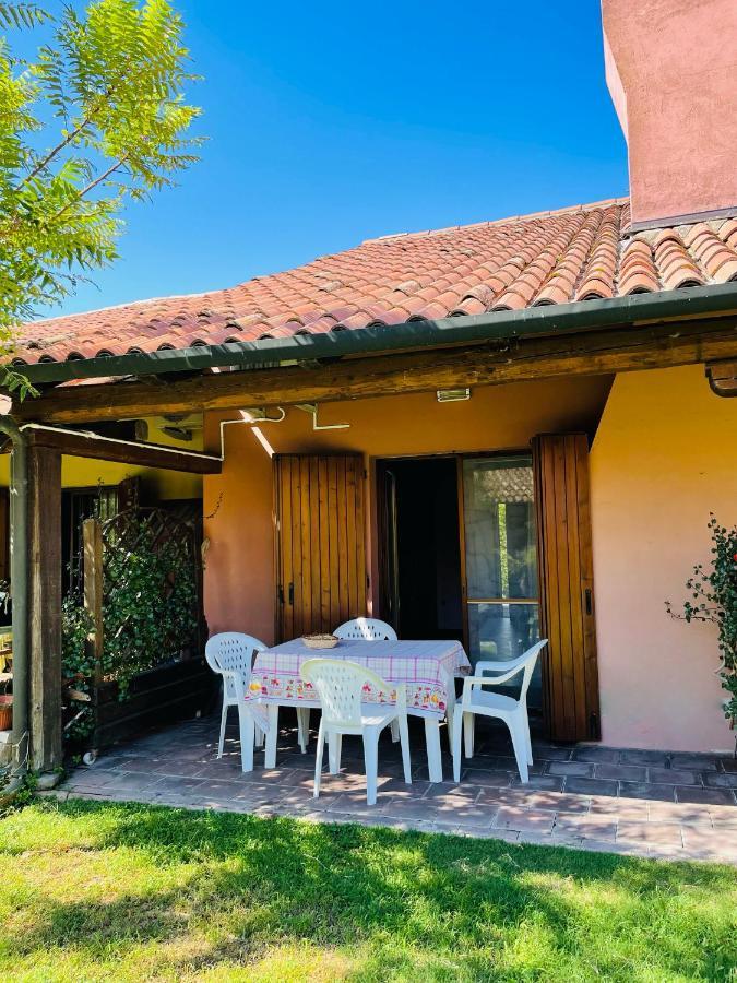 Borgo Del Nibbio Apartment Porto Levante Bagian luar foto