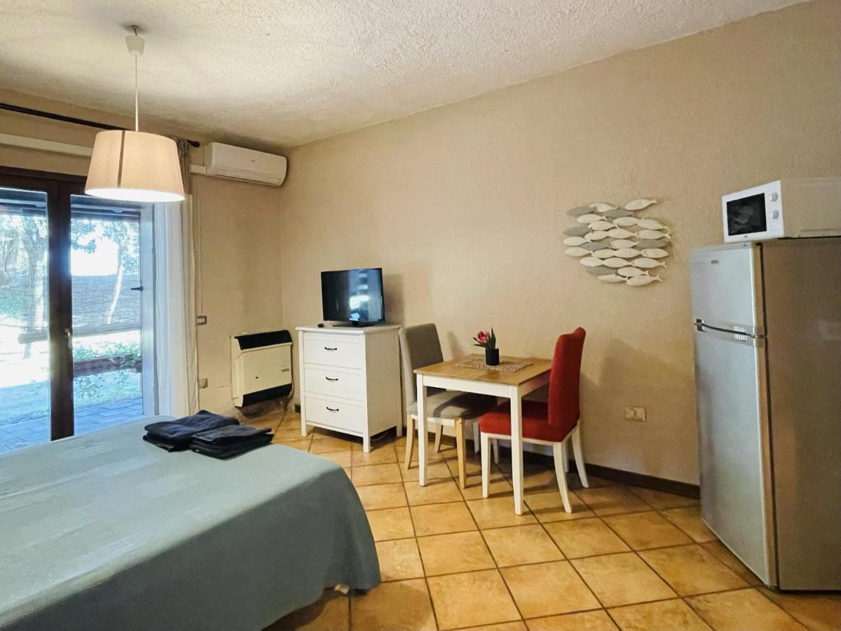 Borgo Del Nibbio Apartment Porto Levante Bagian luar foto