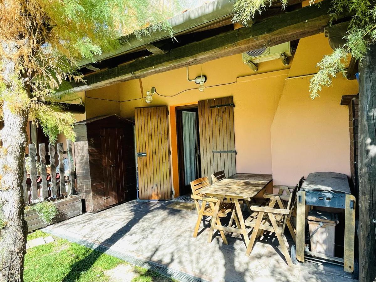Borgo Del Nibbio Apartment Porto Levante Bagian luar foto