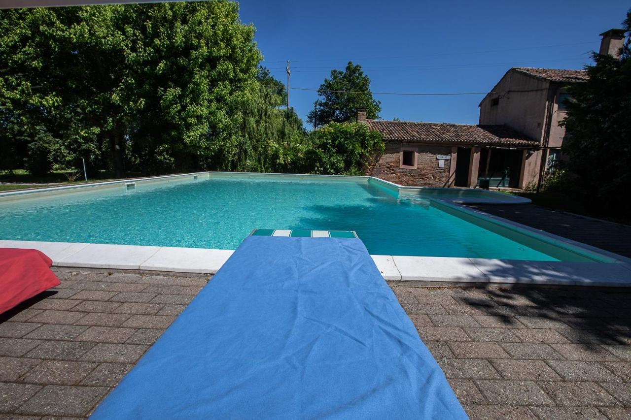 Borgo Del Nibbio Apartment Porto Levante Bagian luar foto