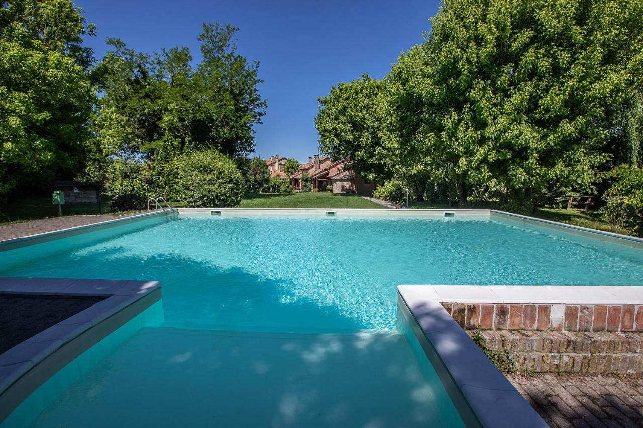 Borgo Del Nibbio Apartment Porto Levante Bagian luar foto