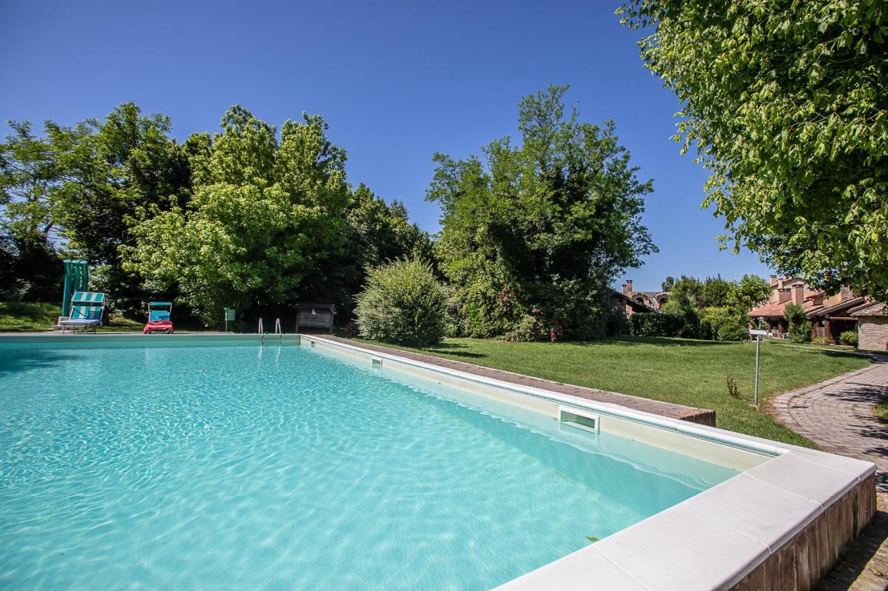 Borgo Del Nibbio Apartment Porto Levante Bagian luar foto