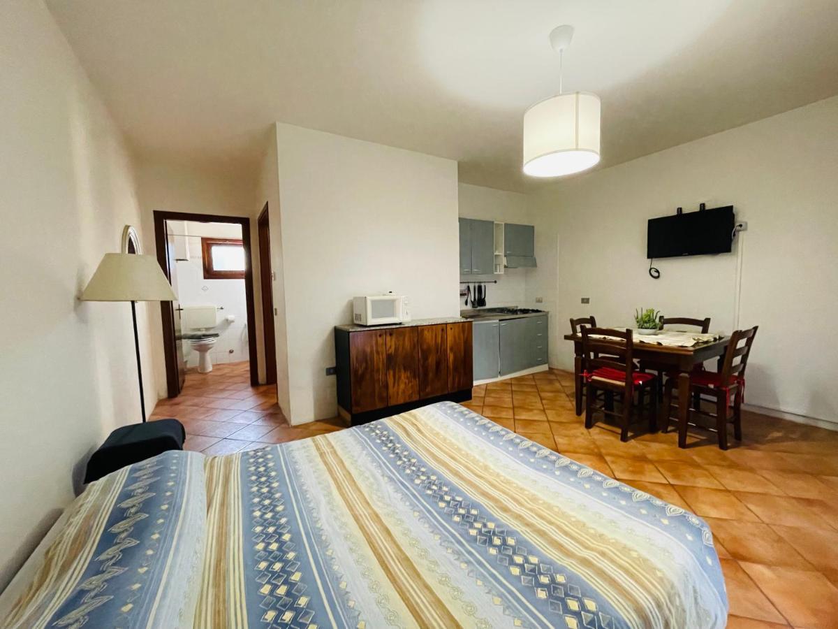 Borgo Del Nibbio Apartment Porto Levante Bagian luar foto