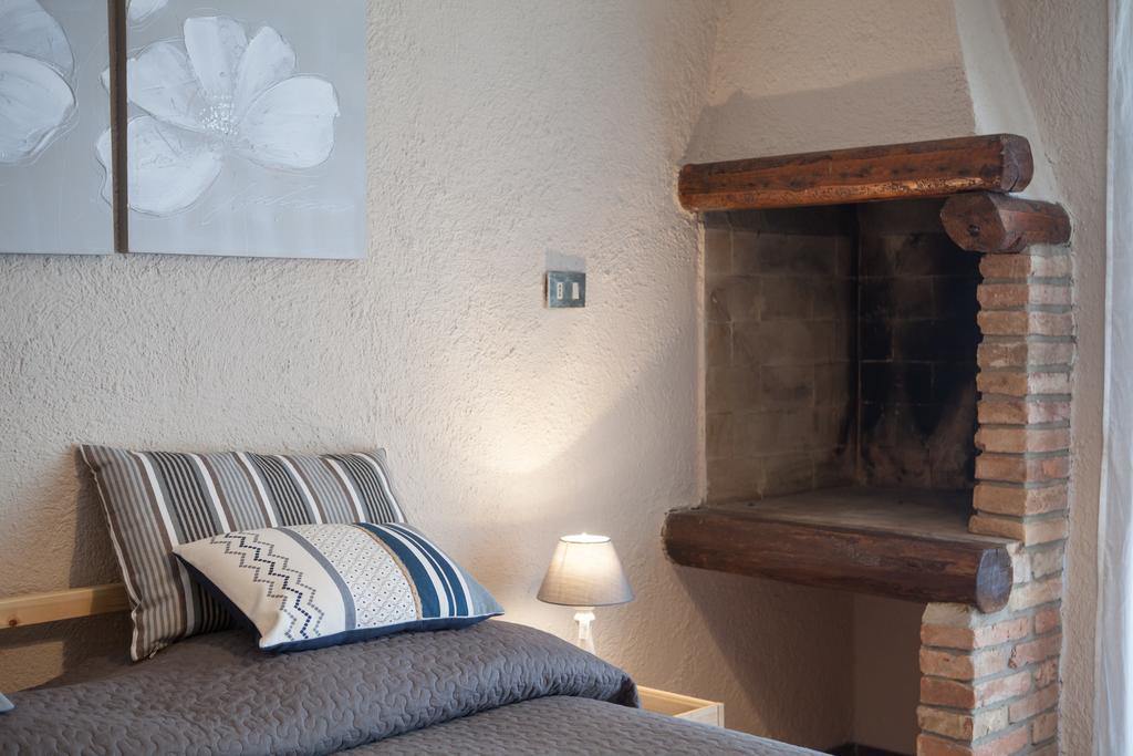 Borgo Del Nibbio Apartment Porto Levante Bagian luar foto
