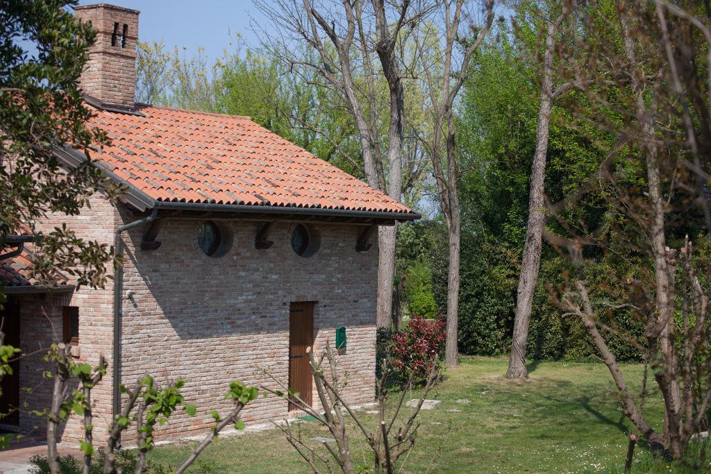 Borgo Del Nibbio Apartment Porto Levante Bagian luar foto